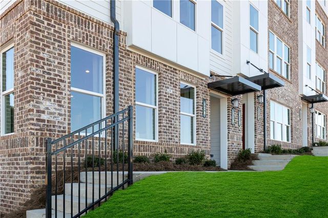 338 Skylar Court SE 104, Atlanta, GA 30315