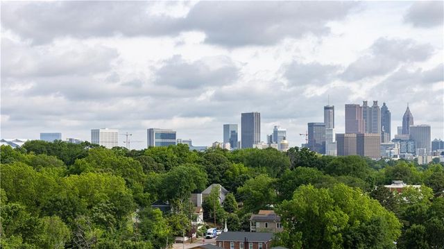 338 Skylar Court SE 104, Atlanta, GA 30315