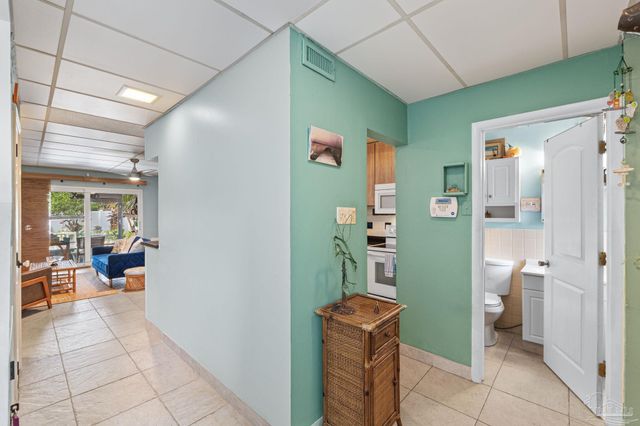 201 Pensacola Beach Rd C-22, Gulf Breeze, FL 32561