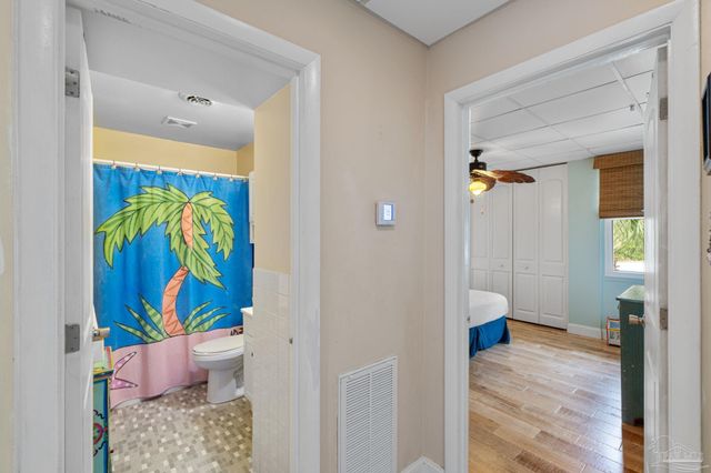 201 Pensacola Beach Rd C-22, Gulf Breeze, FL 32561