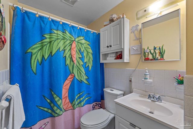 201 Pensacola Beach Rd C-22, Gulf Breeze, FL 32561