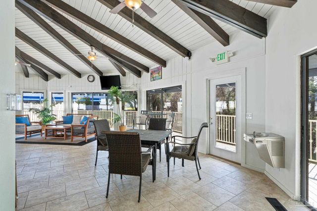 201 Pensacola Beach Rd C-22, Gulf Breeze, FL 32561