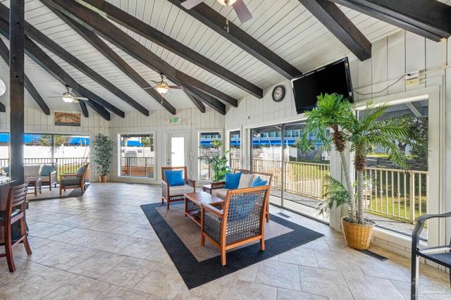 201 Pensacola Beach Rd C-22, Gulf Breeze, FL 32561