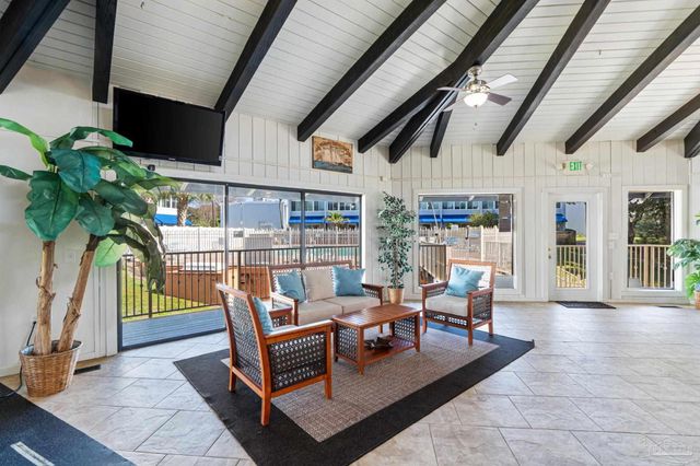 201 Pensacola Beach Rd C-22, Gulf Breeze, FL 32561