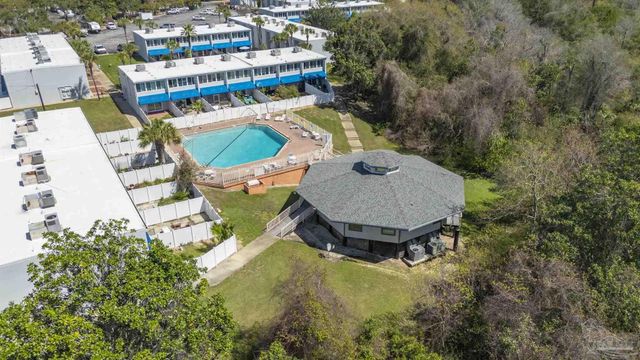 201 Pensacola Beach Rd C-22, Gulf Breeze, FL 32561
