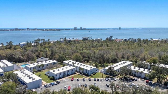 201 Pensacola Beach Rd C-22, Gulf Breeze, FL 32561