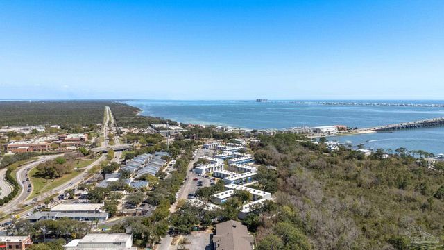 201 Pensacola Beach Rd C-22, Gulf Breeze, FL 32561