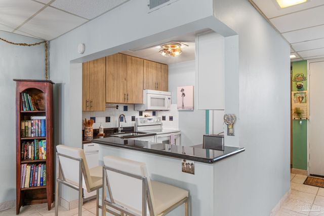 201 Pensacola Beach Rd C-22, Gulf Breeze, FL 32561