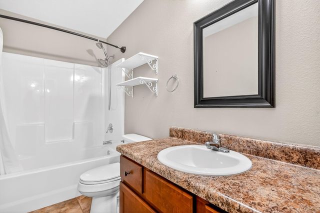 381 W Grace Street, Republic, MO 65738