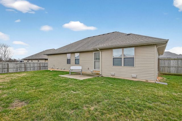 381 W Grace Street, Republic, MO 65738