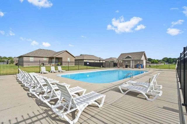 381 W Grace Street, Republic, MO 65738