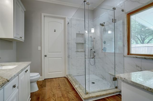 613 Ball Street, Grapevine, TX 76051