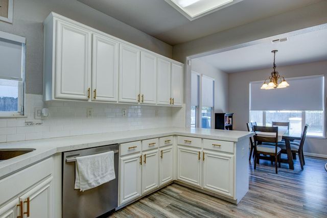 3006 Powers Ave, Riverbank, CA 95367
