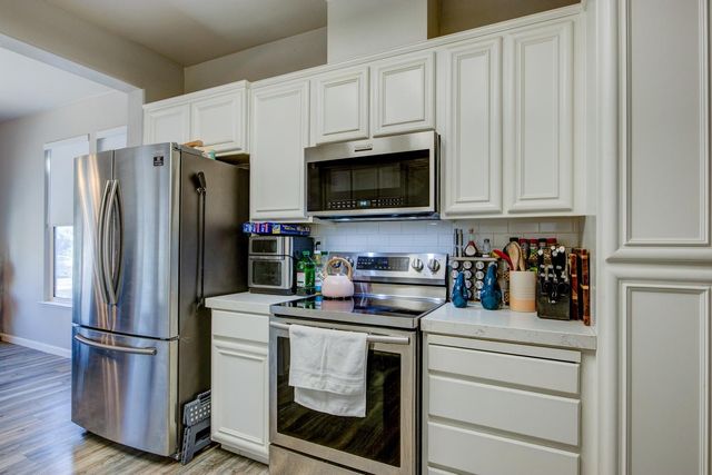 3006 Powers Ave, Riverbank, CA 95367
