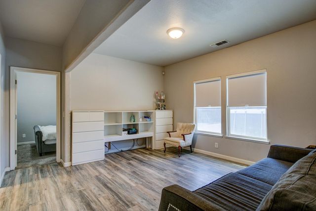 3006 Powers Ave, Riverbank, CA 95367