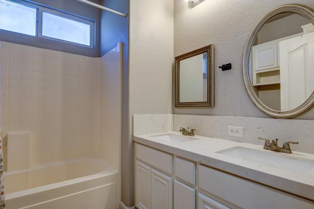 3006 Powers Ave, Riverbank, CA 95367