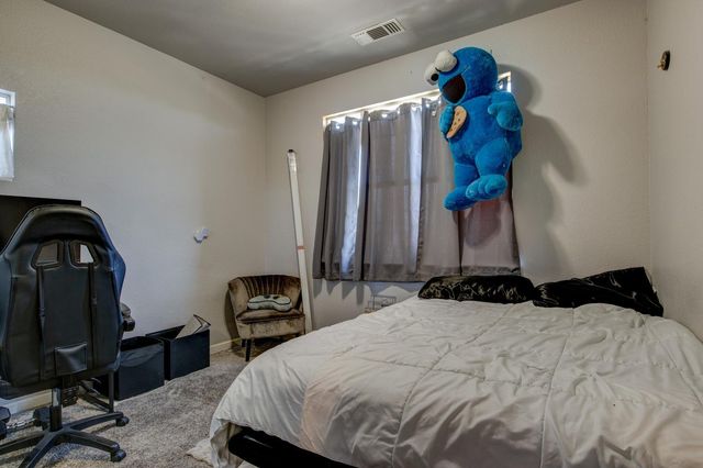 3006 Powers Ave, Riverbank, CA 95367