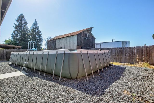 3006 Powers Ave, Riverbank, CA 95367