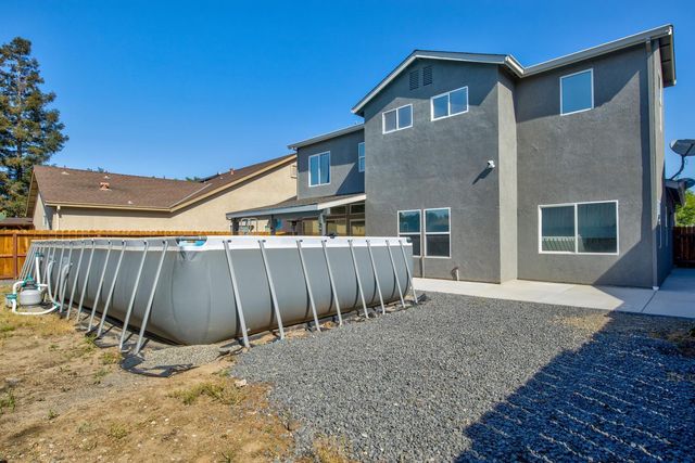 3006 Powers Ave, Riverbank, CA 95367