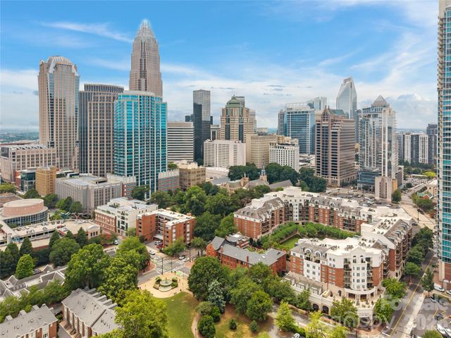 300 W 5th Street 343, Charlotte, NC 28202