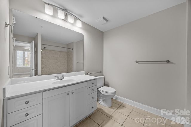 300 W 5th Street 343, Charlotte, NC 28202