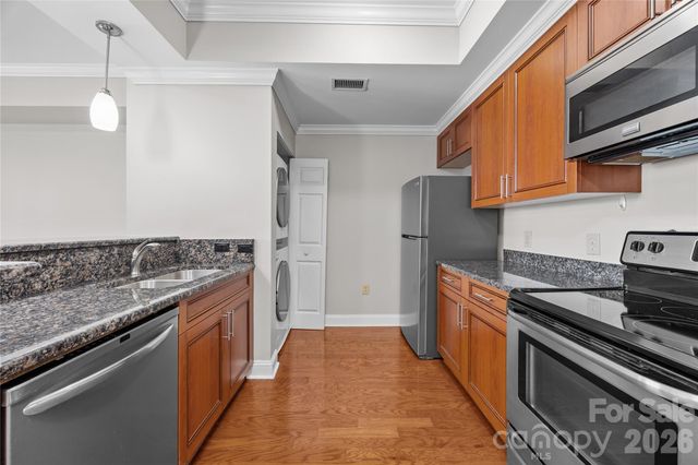 300 W 5th Street 343, Charlotte, NC 28202