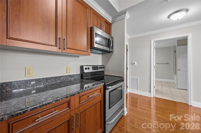 300 W 5th Street 343, Charlotte, NC 28202