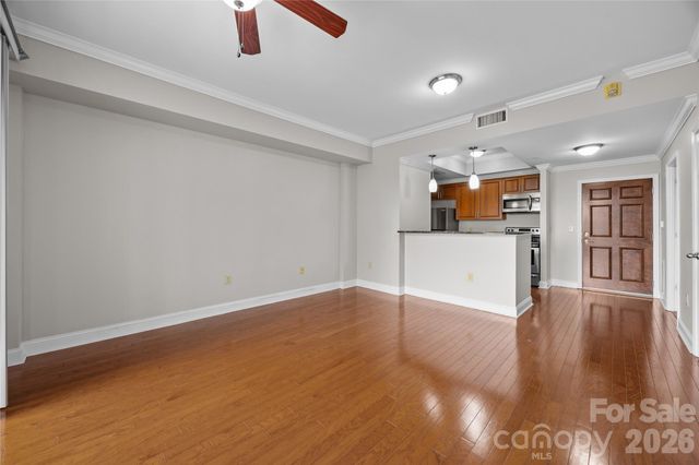 300 W 5th Street 343, Charlotte, NC 28202