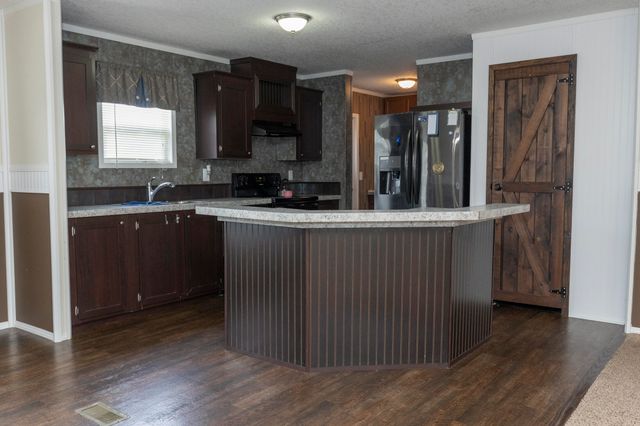 496 Hollyhock Road, Branchville, SC 29432