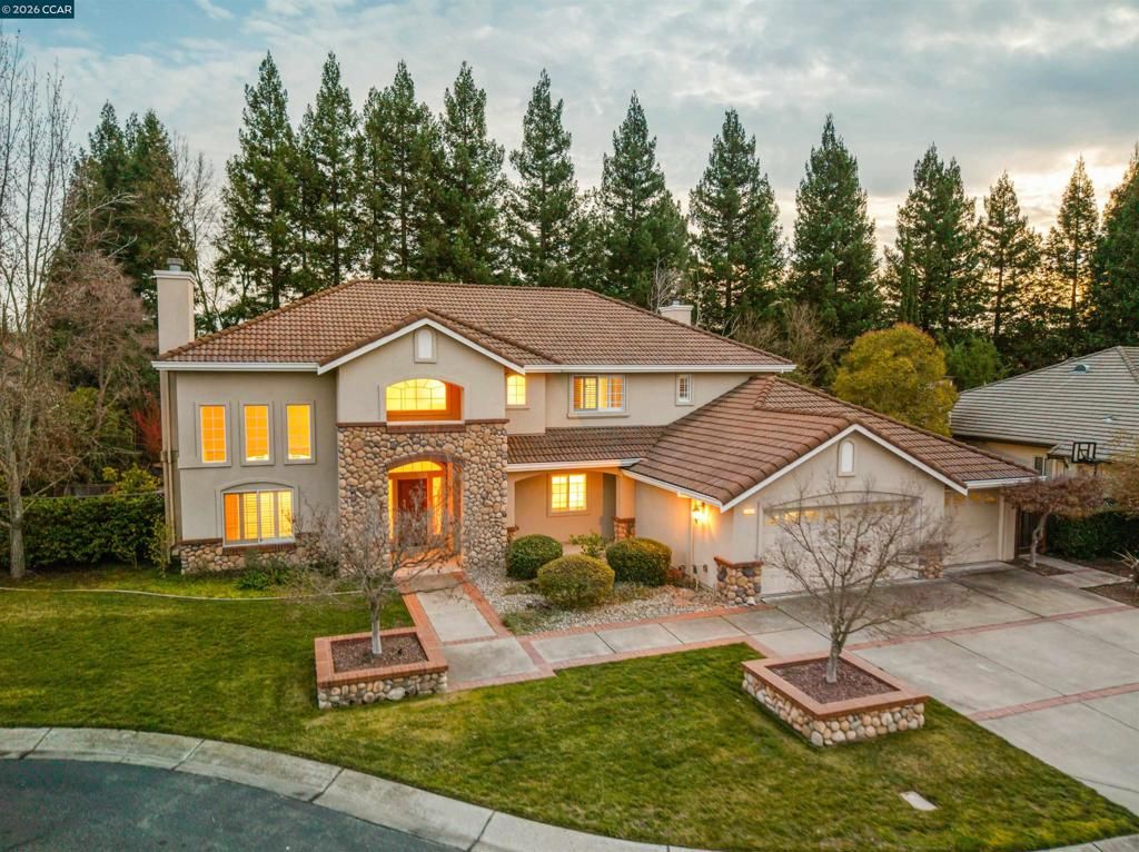 208 208 Kaitlyn Ln, Danville, CA 94506