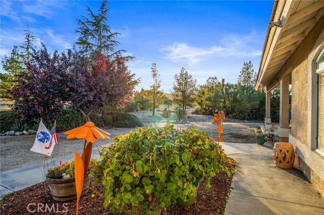 388 Calaveras Road, Pinon Hills, CA 92372