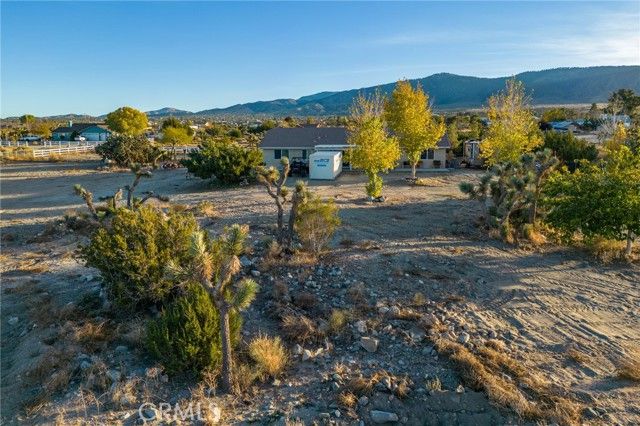 388 Calaveras Road, Pinon Hills, CA 92372