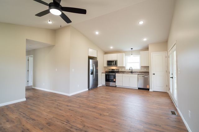 272 Terrapin Ridge Rd, Livingston, TN 38570