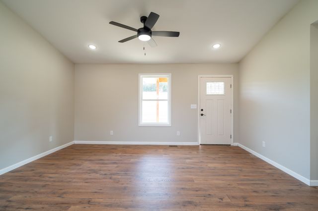 272 Terrapin Ridge Rd, Livingston, TN 38570