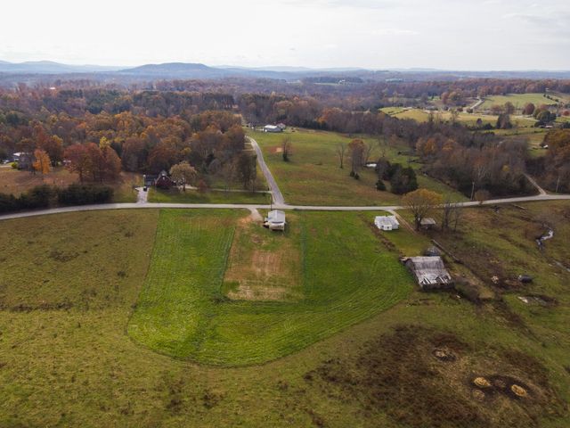 272 Terrapin Ridge Rd, Livingston, TN 38570