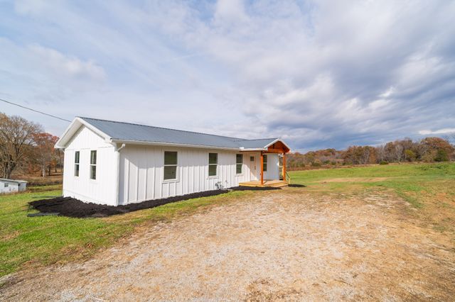 272 Terrapin Ridge Rd, Livingston, TN 38570