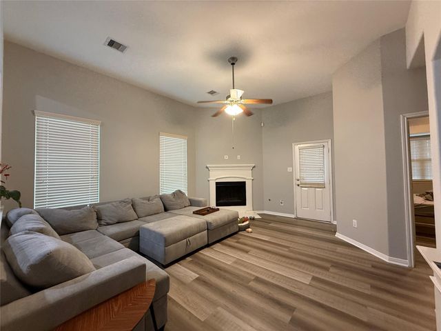 4223 Fenetre Forest Street, Katy, TX 77493