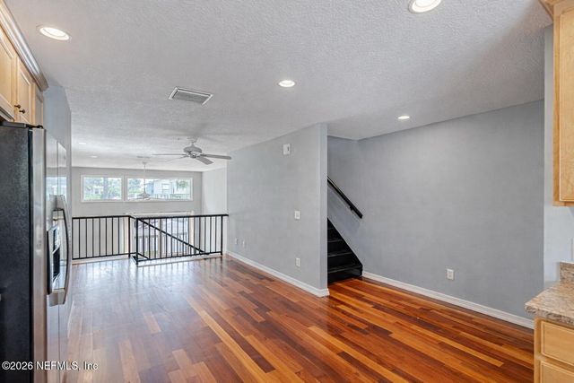 445 8TH Avenue N D, Jacksonville Beach, FL 32250