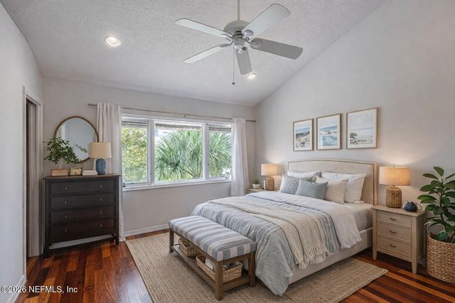 445 8TH Avenue N D, Jacksonville Beach, FL 32250