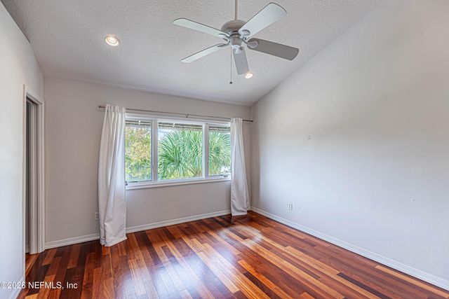 445 8TH Avenue N D, Jacksonville Beach, FL 32250