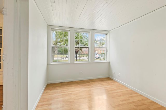 5012 Woodrow Avenue, Galveston, TX 77551