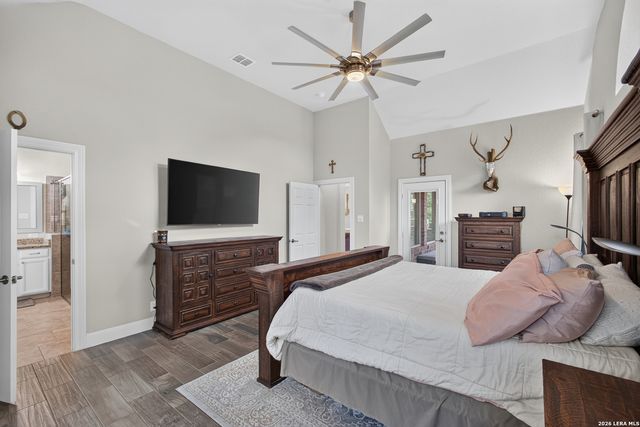 2037 Cullum Park, San Antonio, TX 78253