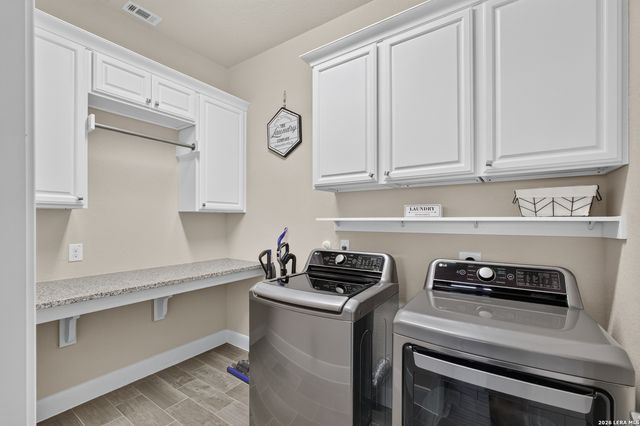 2037 Cullum Park, San Antonio, TX 78253