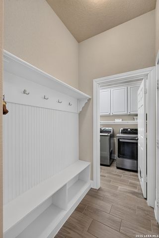 2037 Cullum Park, San Antonio, TX 78253