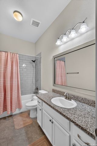 2037 Cullum Park, San Antonio, TX 78253