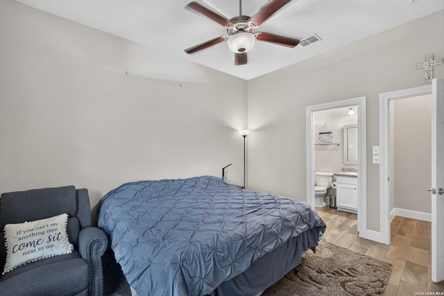 2037 Cullum Park, San Antonio, TX 78253