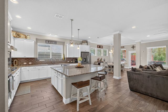 2037 Cullum Park, San Antonio, TX 78253