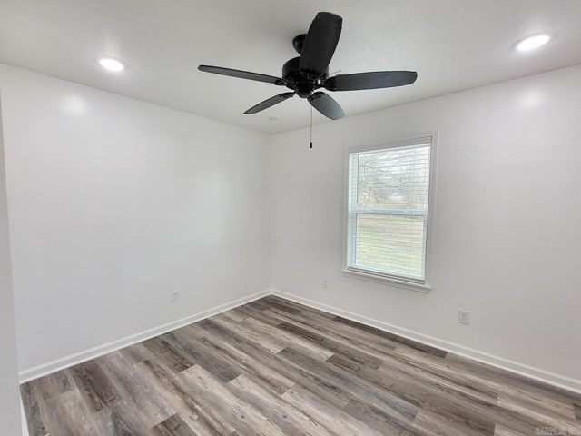 3717 Oak Leaf Cir, Jonesboro, AR 72404