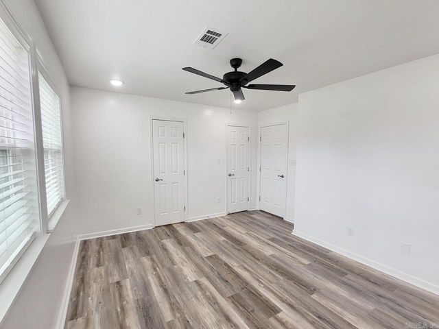 3717 Oak Leaf Cir, Jonesboro, AR 72404