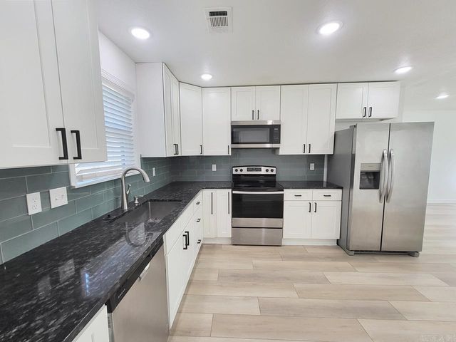 3717 Oak Leaf Cir, Jonesboro, AR 72404